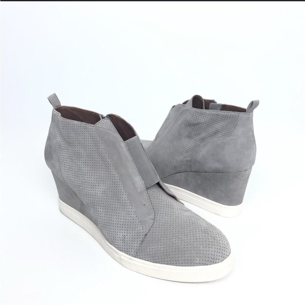 Paolo | NIB | Felicia Gray Sneakers with Suede Texture and Slip-On Design